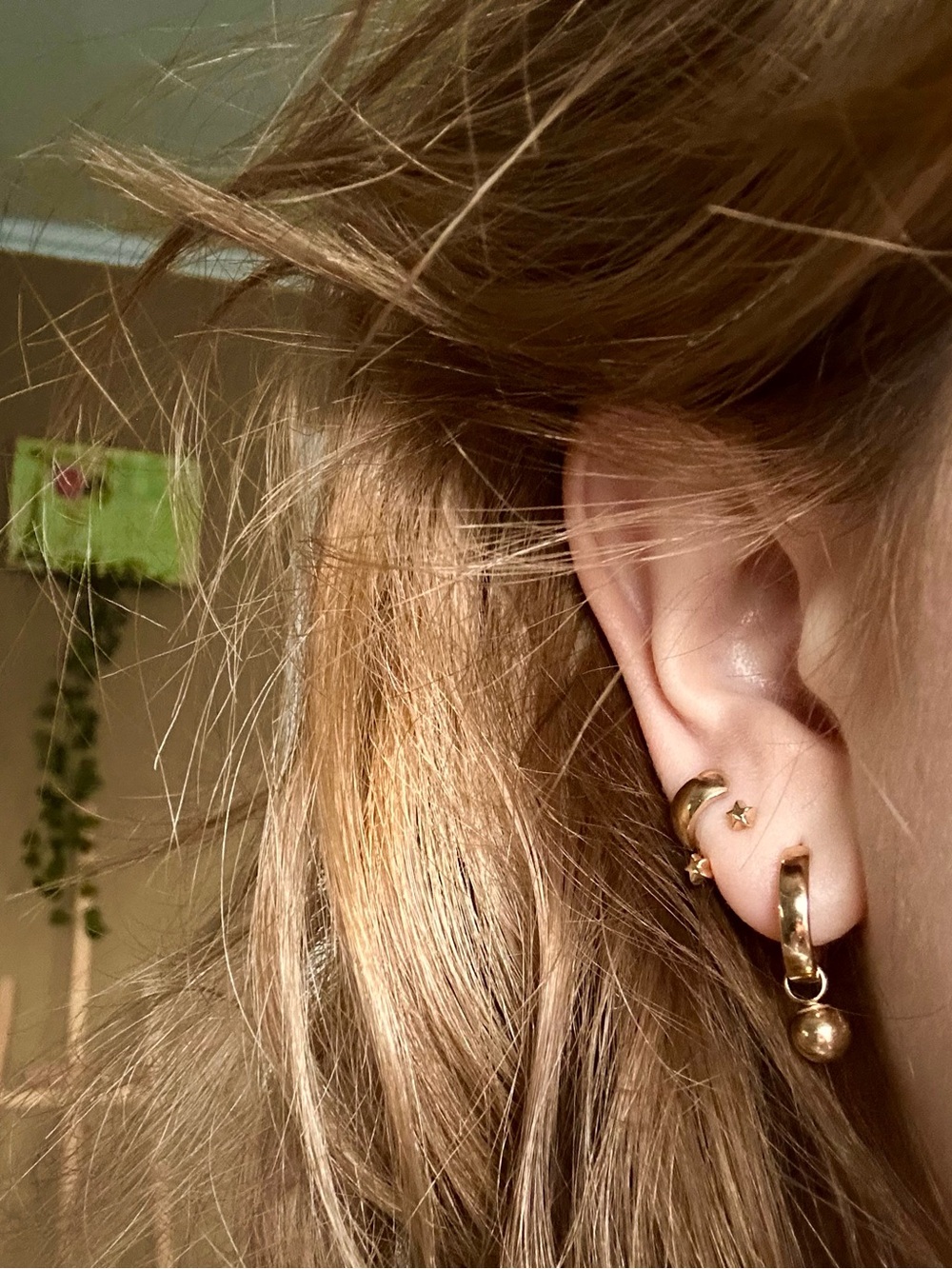 Adornmonde Lincoln Star u Hoop Piercings earrings